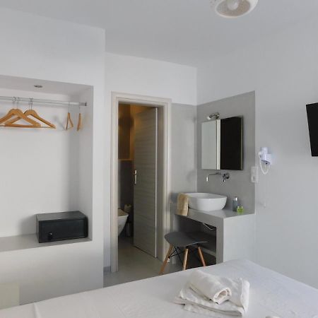 Livin Santorini - Center Rooms Santorini Island Εξωτερικό φωτογραφία