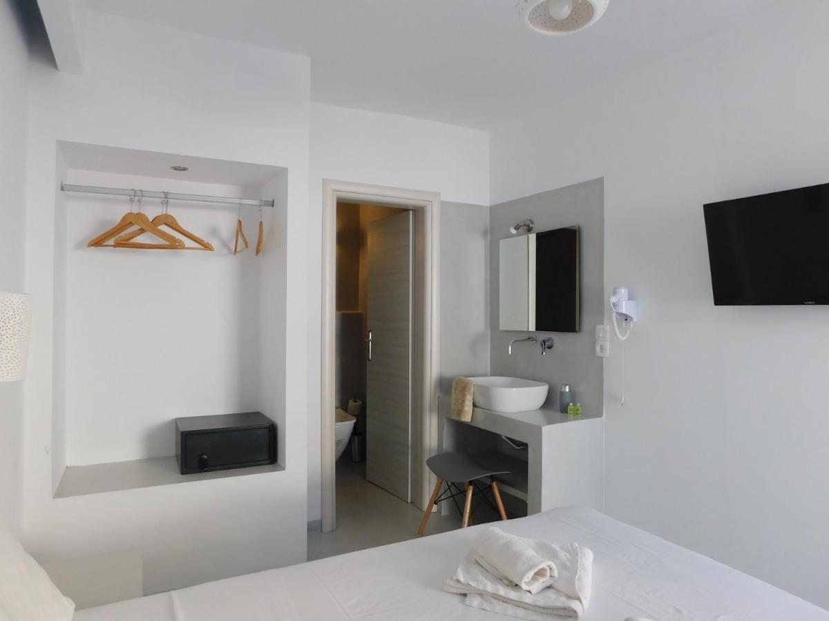Livin Santorini - Center Rooms Santorini Island Εξωτερικό φωτογραφία