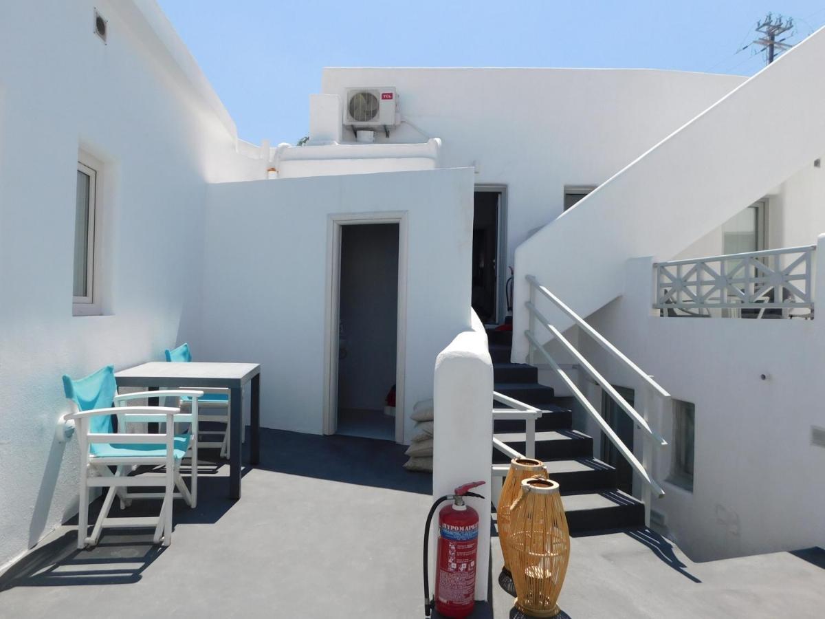 Livin Santorini - Center Rooms Santorini Island Εξωτερικό φωτογραφία